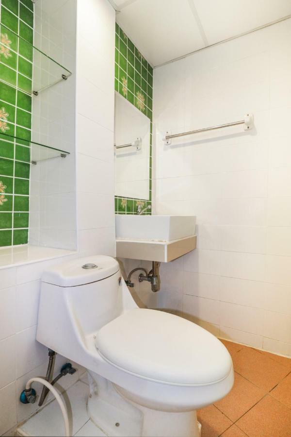 Oyo 237 Thitikorn Grandview Otel Ban Pak Khlong Si Dış mekan fotoğraf